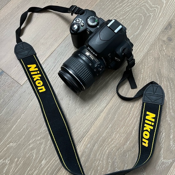 Nikon Camera - Picture 2 of 5